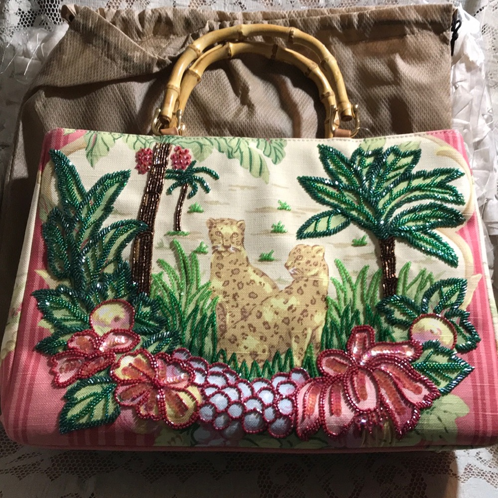 Beautiful leopard purse